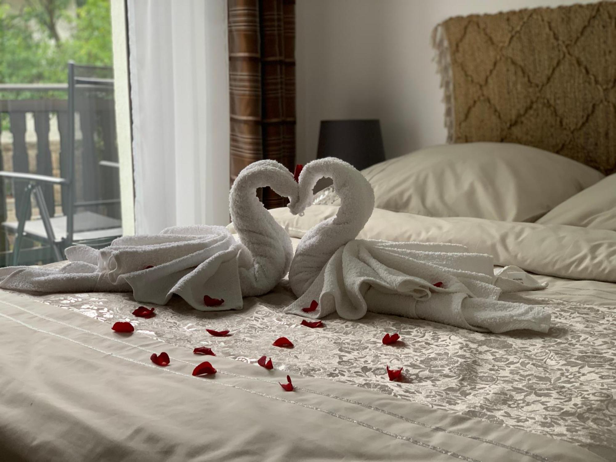 Jeleni Ruczaj Hotel คาร์ปัตซ์ ภายนอก รูปภาพ
